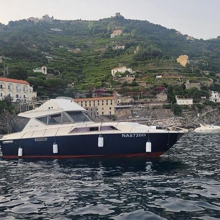 Salerno Yacht Hotel ภายนอก รูปภาพ
